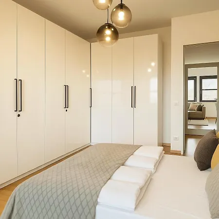 Homely! Bright Design 3 Wiesbaden! *